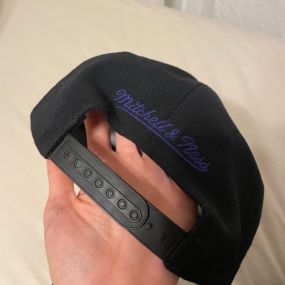 NBA SnapBack - Picture 7 of 9